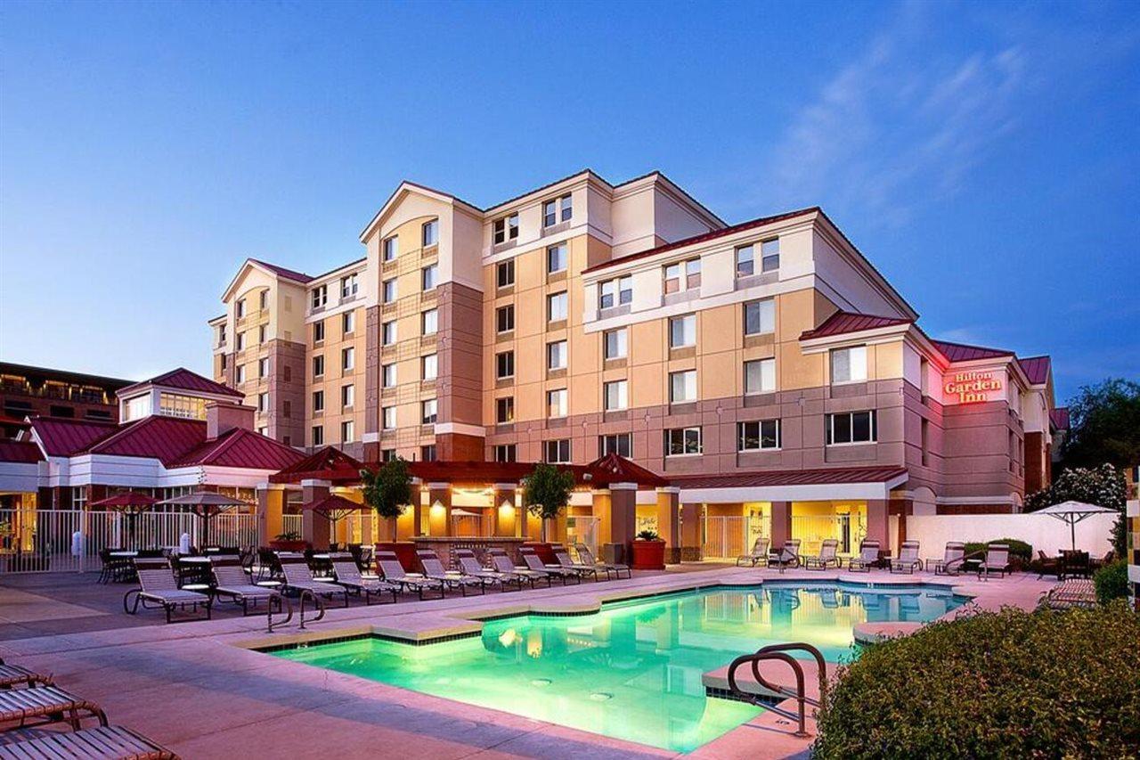 Hilton Garden Inn Scottsdale Old Town Buitenkant foto