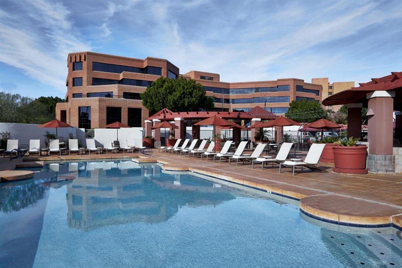 Hilton Garden Inn Scottsdale Old Town Buitenkant foto