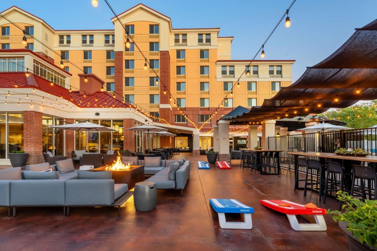 Hilton Garden Inn Scottsdale Old Town Buitenkant foto