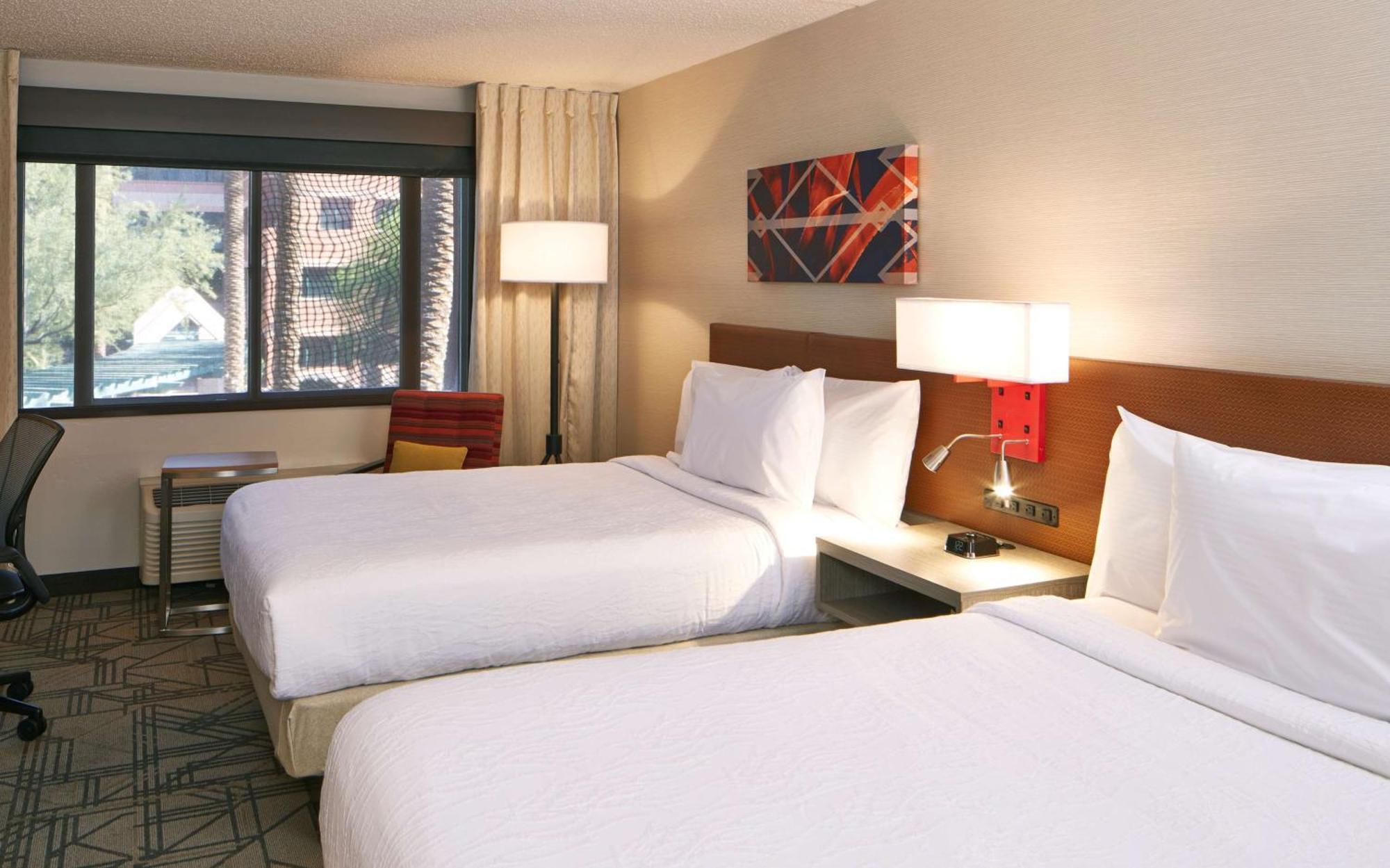 Hilton Garden Inn Scottsdale Old Town Buitenkant foto
